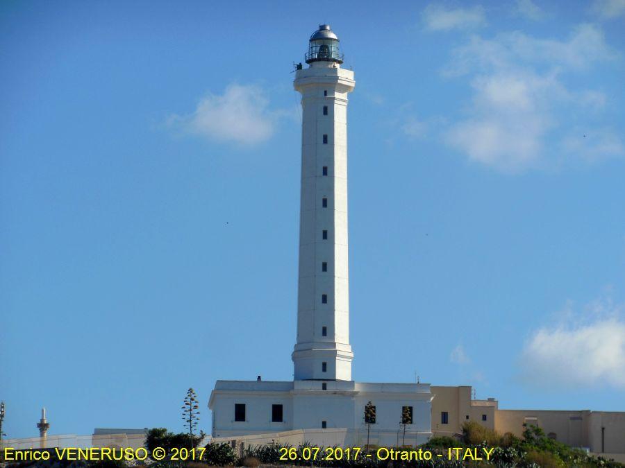 51e -- Faro S. Maria di Leuca  (Puglia)  )- Lighthouse of S.Maria di Leuca ( Puglia - ITALY).jpg